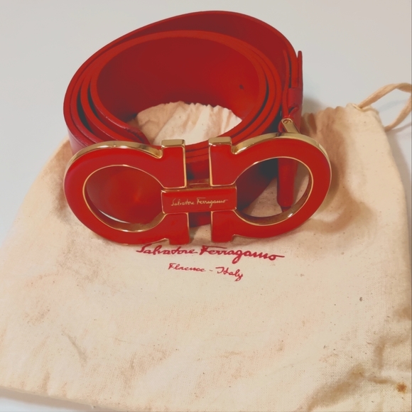 Salvatore Ferragamo Red/Gold size 40 belt. - Picture 2 of 3